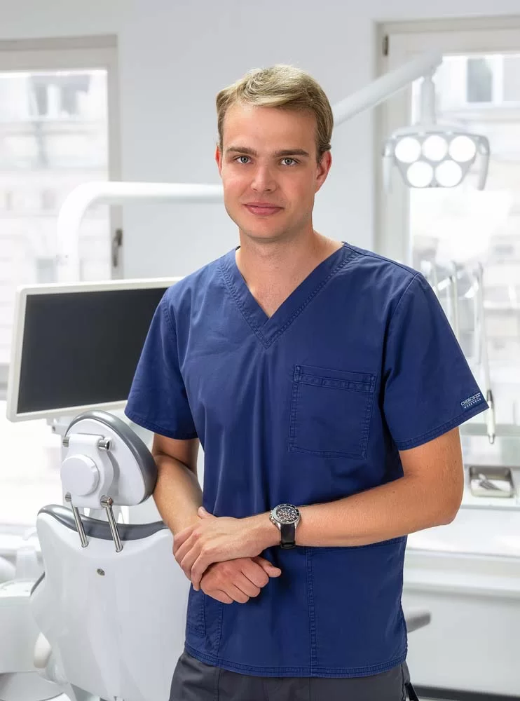 Dr. Zsolt Kelemen, Dentist at Avenue Dental Budapest