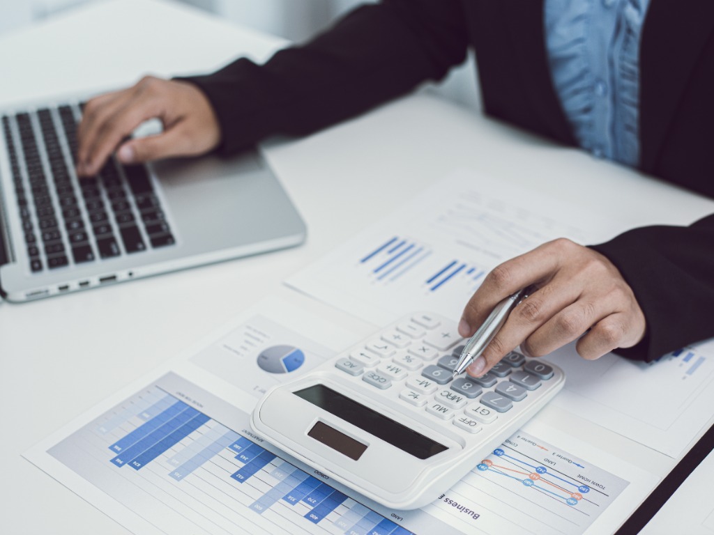 why accountant is important in construction business