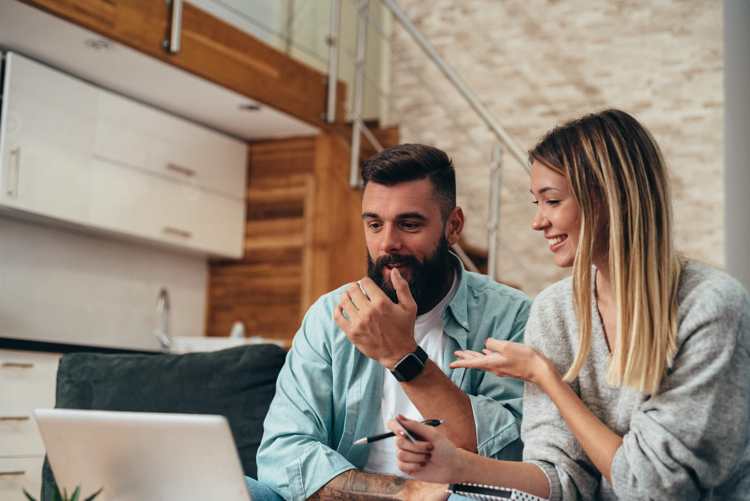 couple on laptop