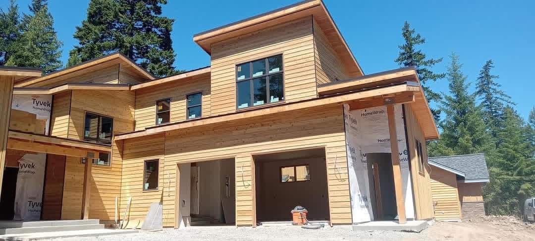 Luxury Residence Tongue & Groove Wood Siding