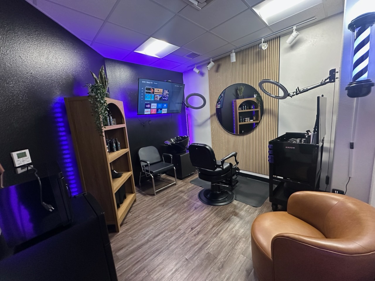 Commercial Salon Studio & Barbershop Detail