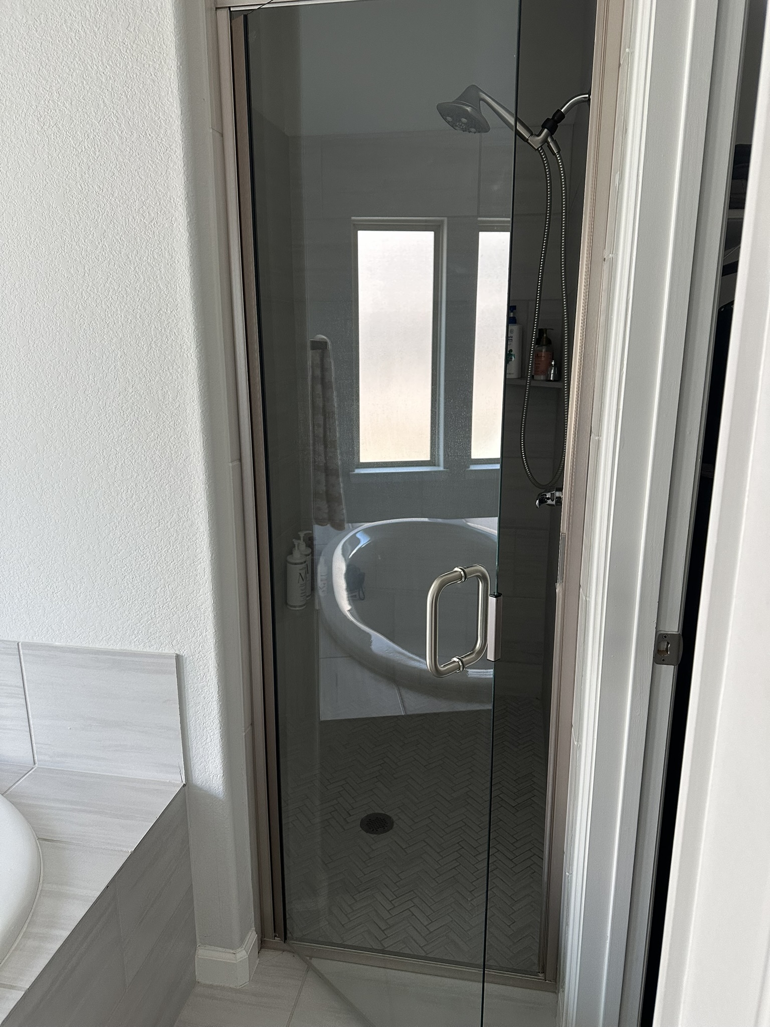 Spotless Glass Shower Door Finish