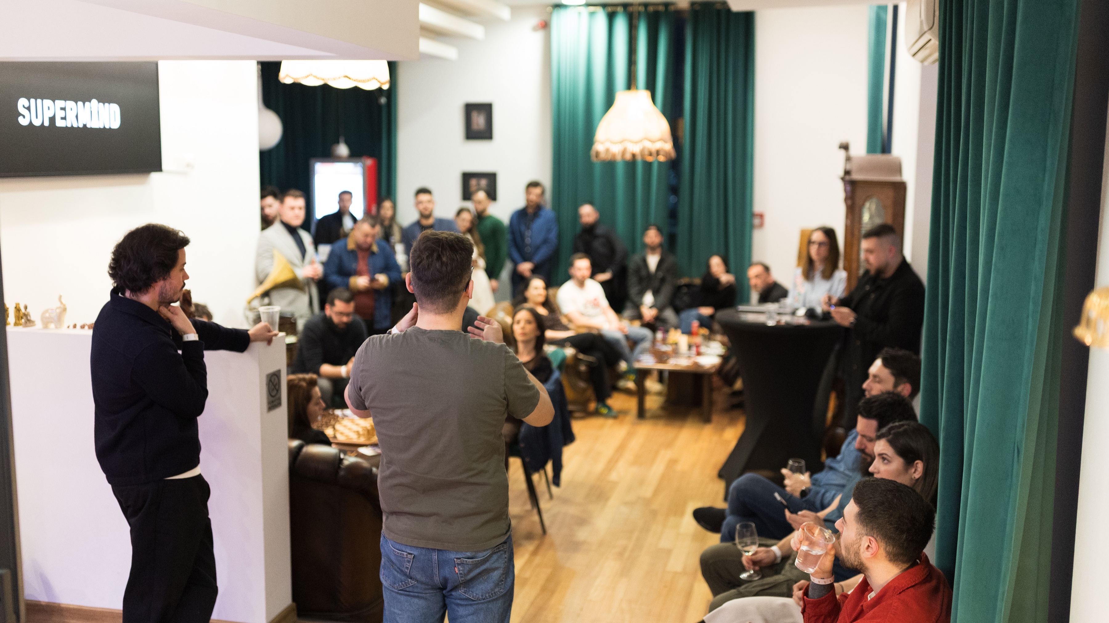 Sesiuni interactive de pitching
