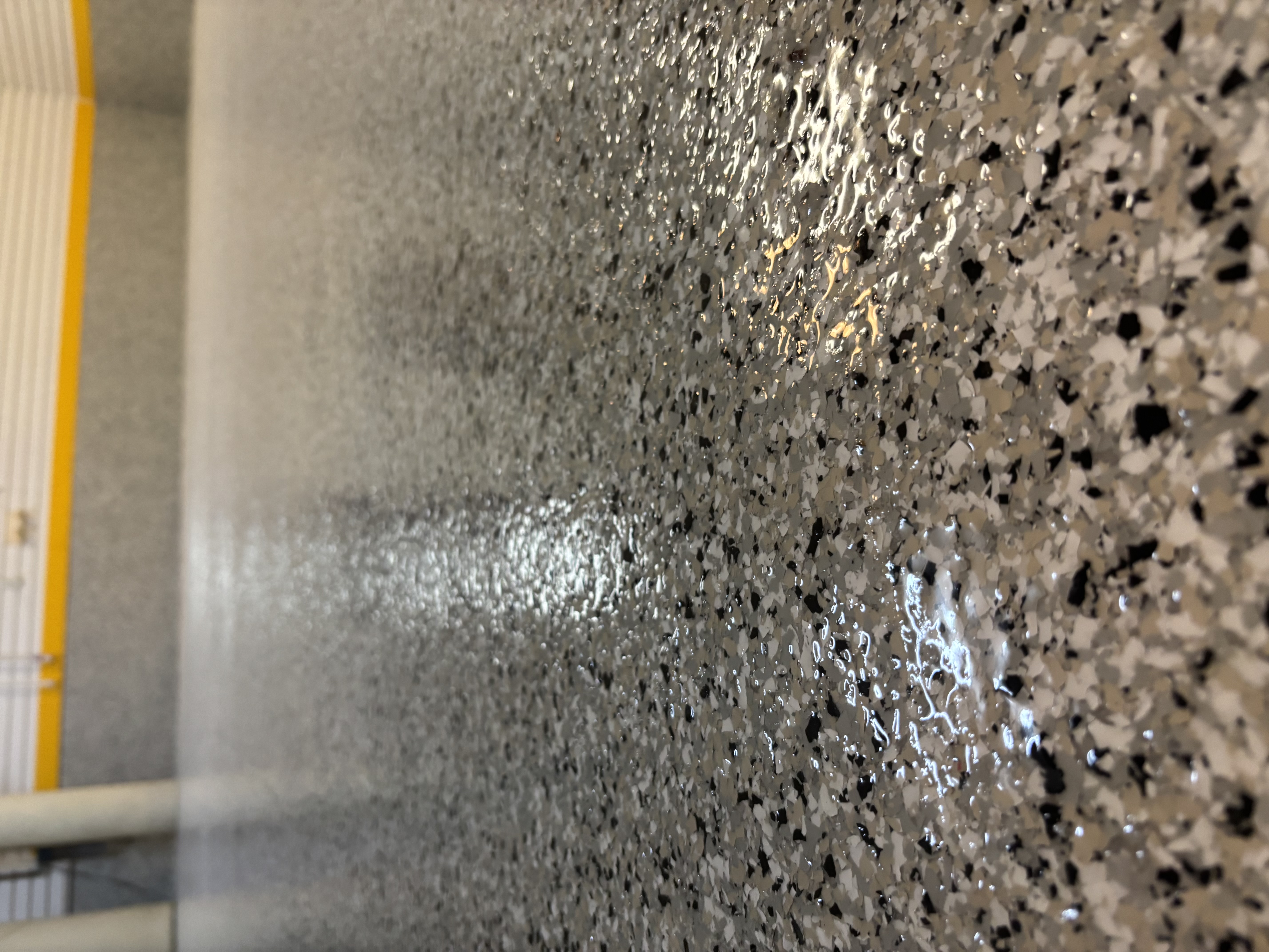 Zero Max Service high-gloss flake epoxy floor coating