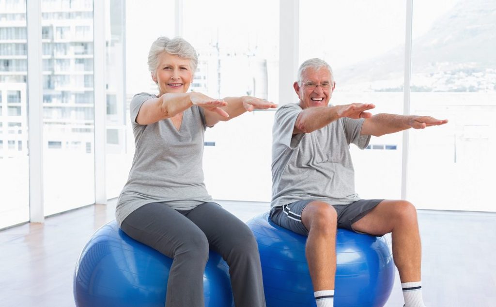 Ejercicio senior en Silvente Fisioterapia