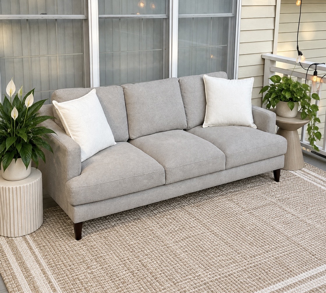 Sofas — Carefully selected three-seaters and lounge pieces.