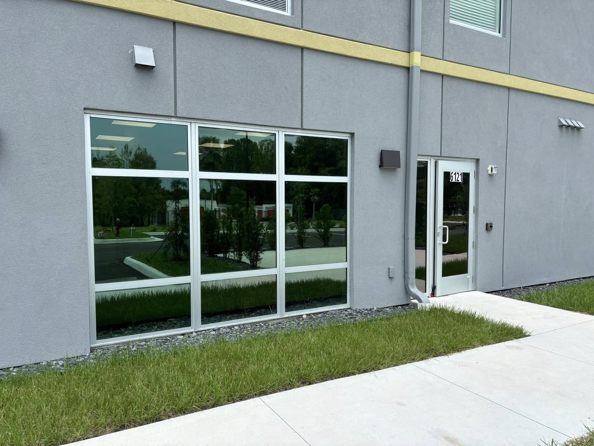 Commercial Window Tinting — slide 3