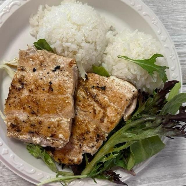 Grilled Wild-Caught Salmon Plate