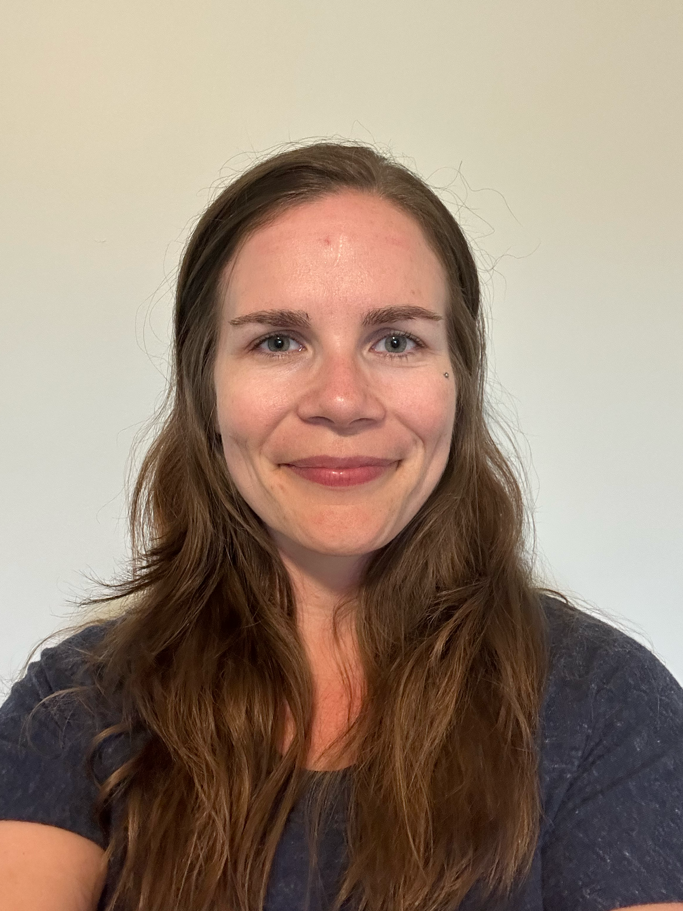 Sara Warren, RP, CCC - Founder of The Rooted Space Kitchener