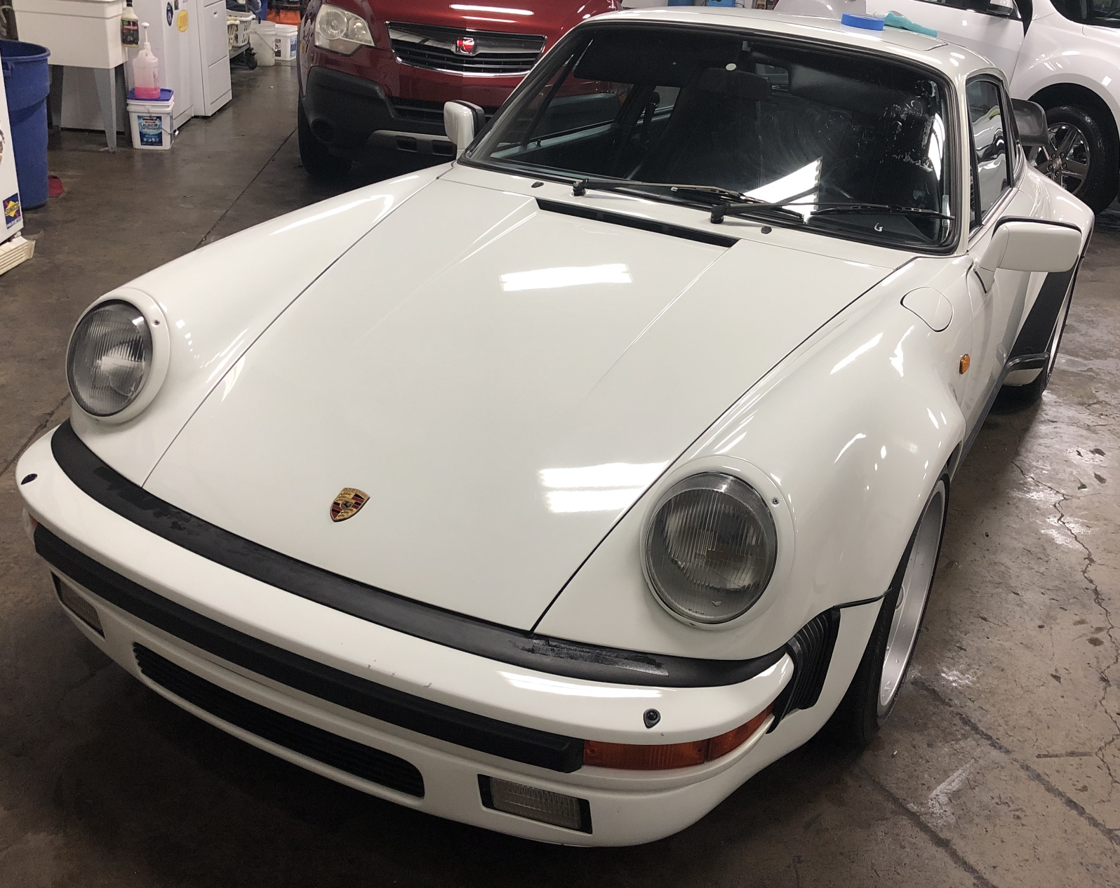 Air-Cooled Porsche Heritage — Porsche 911 Turbo (930) 'Whale Tail' — single-stage correction and film preservation