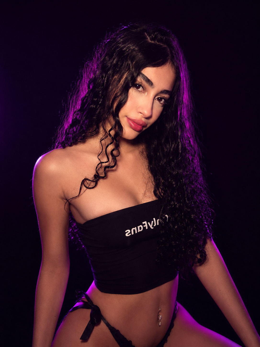 Model Skinnycurly - Blowketing House