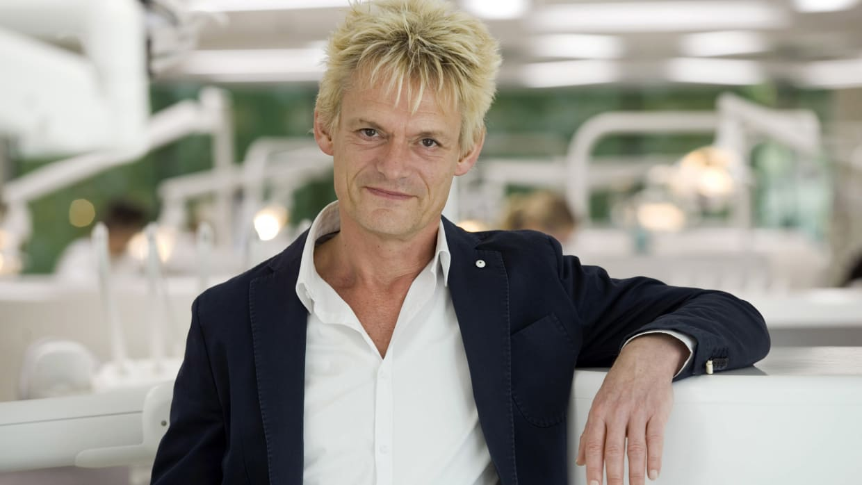 Prof. Dr. Ad de Jongh - EMDR 2.0 & the AI Consultant