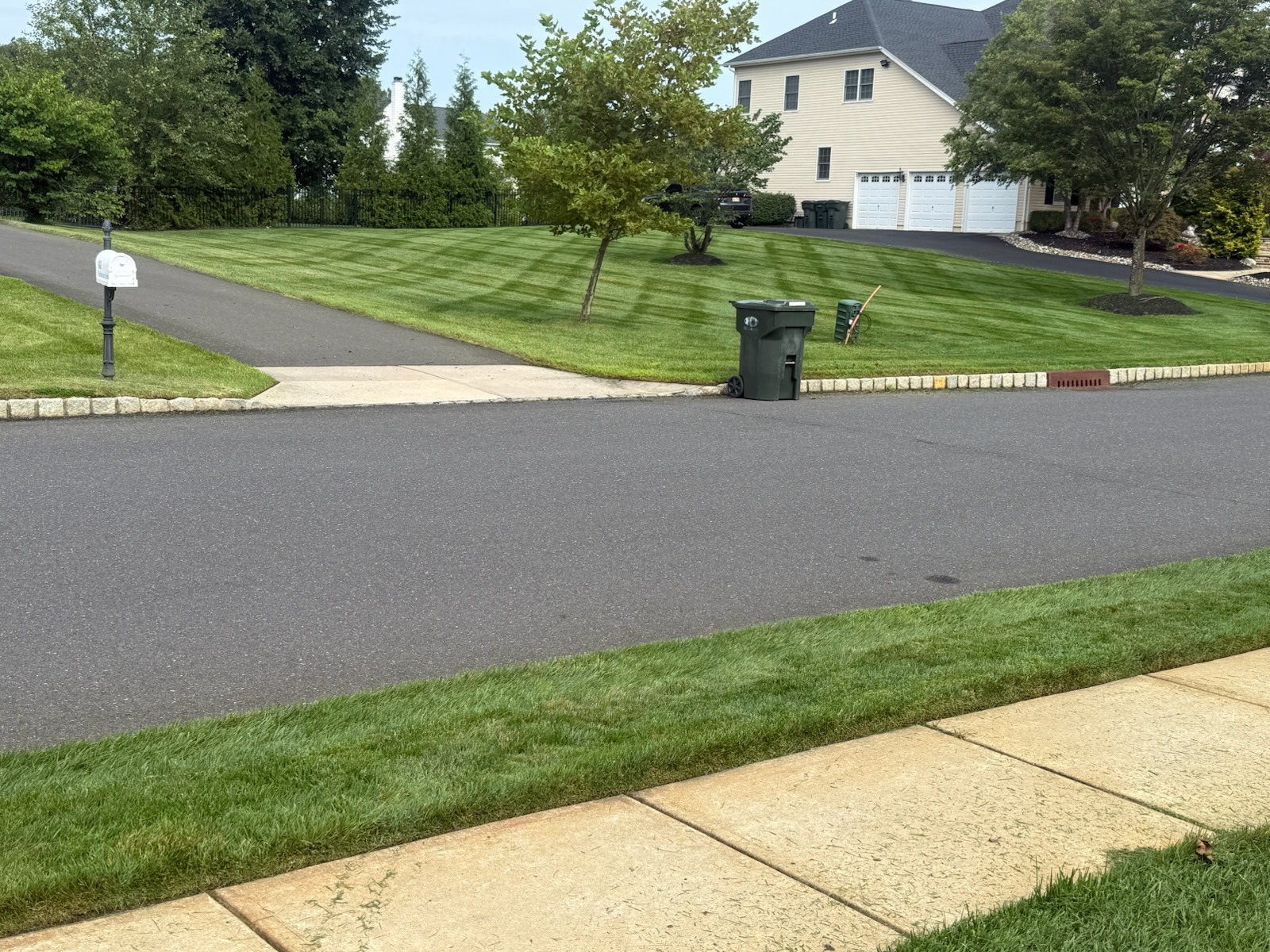 Cross-hatch diamond lawn striping and driveway edging in Hamilton NJ