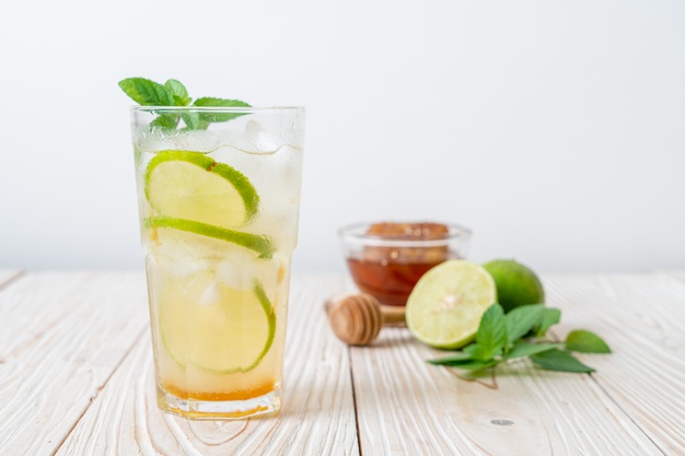 Té helado con miel