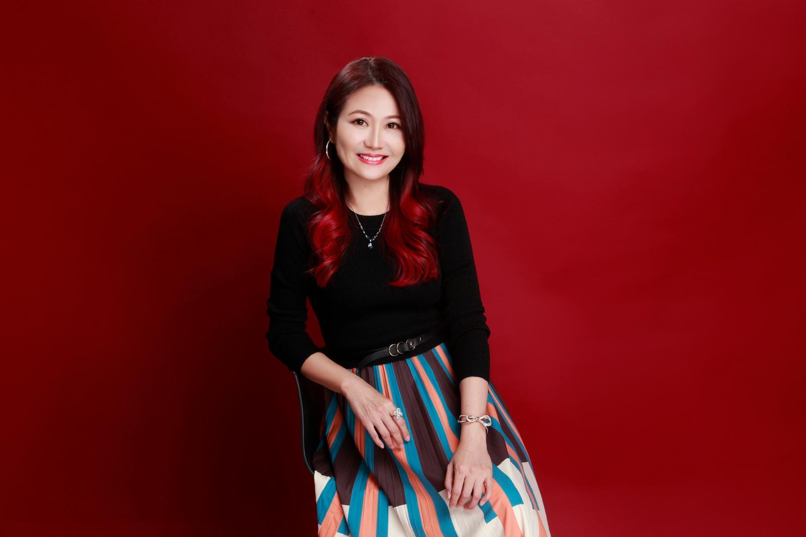 ELEANOR TAN