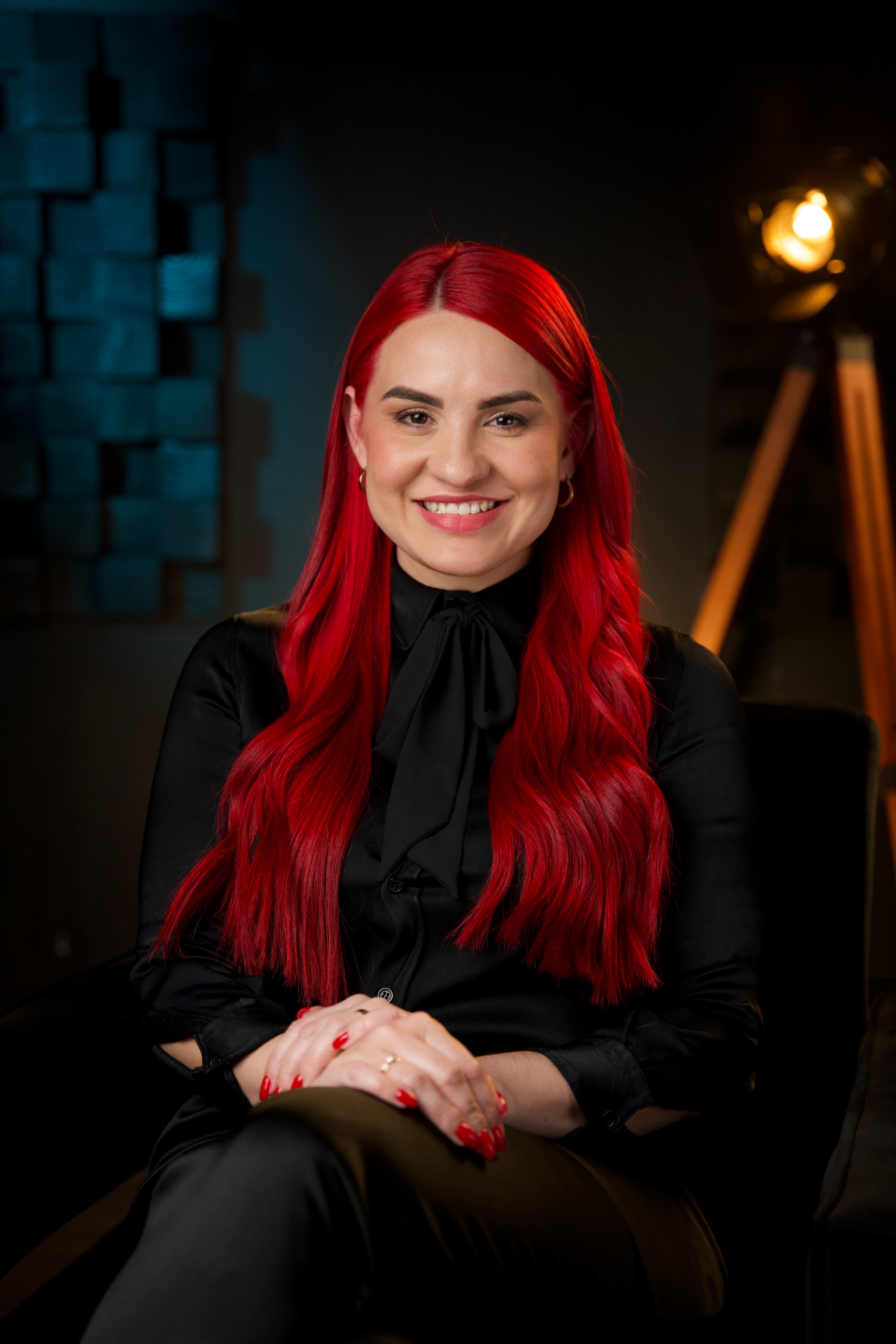 Rosario Rodríguez, CEO y fundadora de ÍMPETUS® productora audiovisual, ganadora de 4 Emmy Awards y autora del libro No Sé Qué Decir
