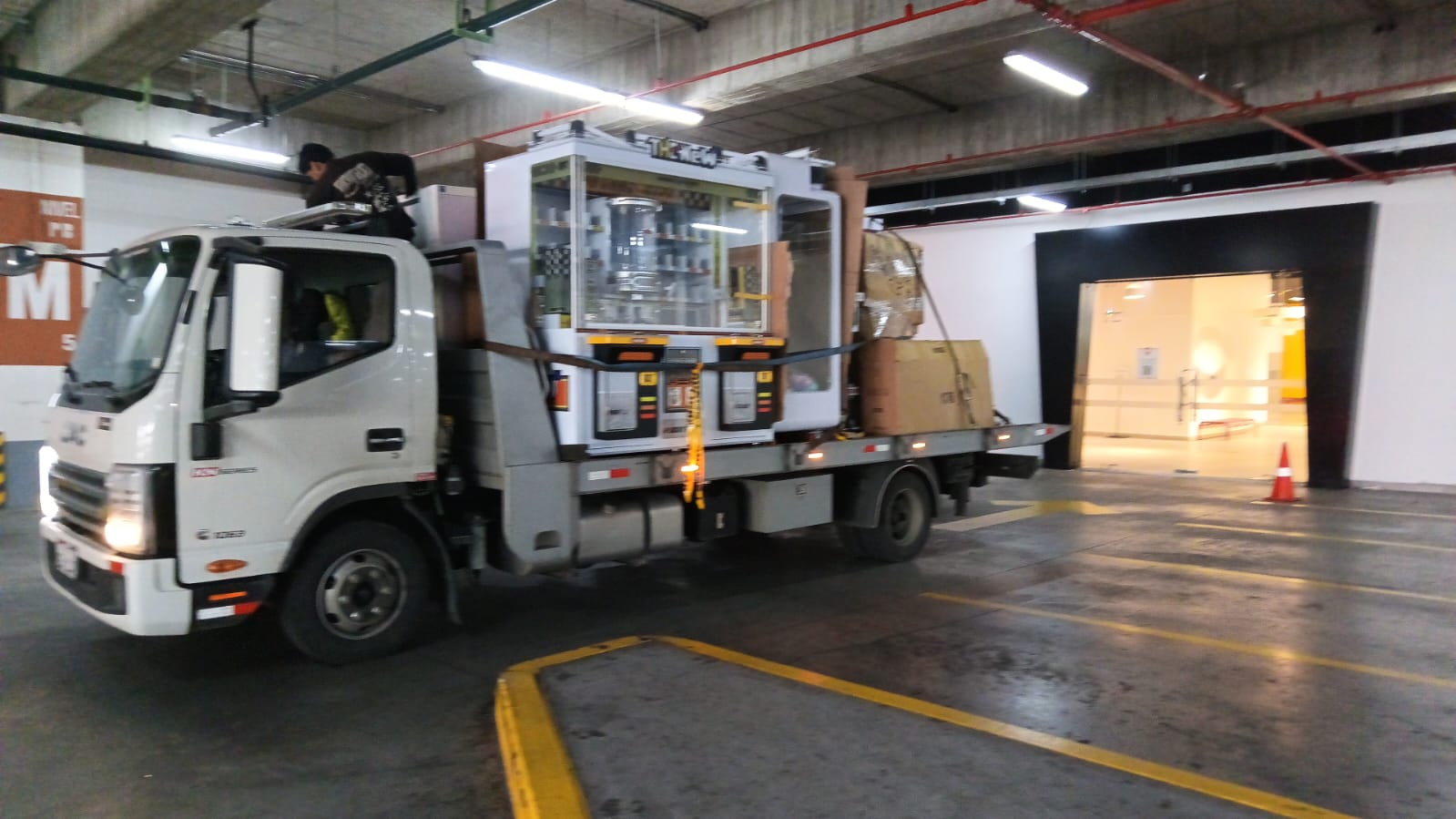 Transporte Especializado en Plataforma JAC
