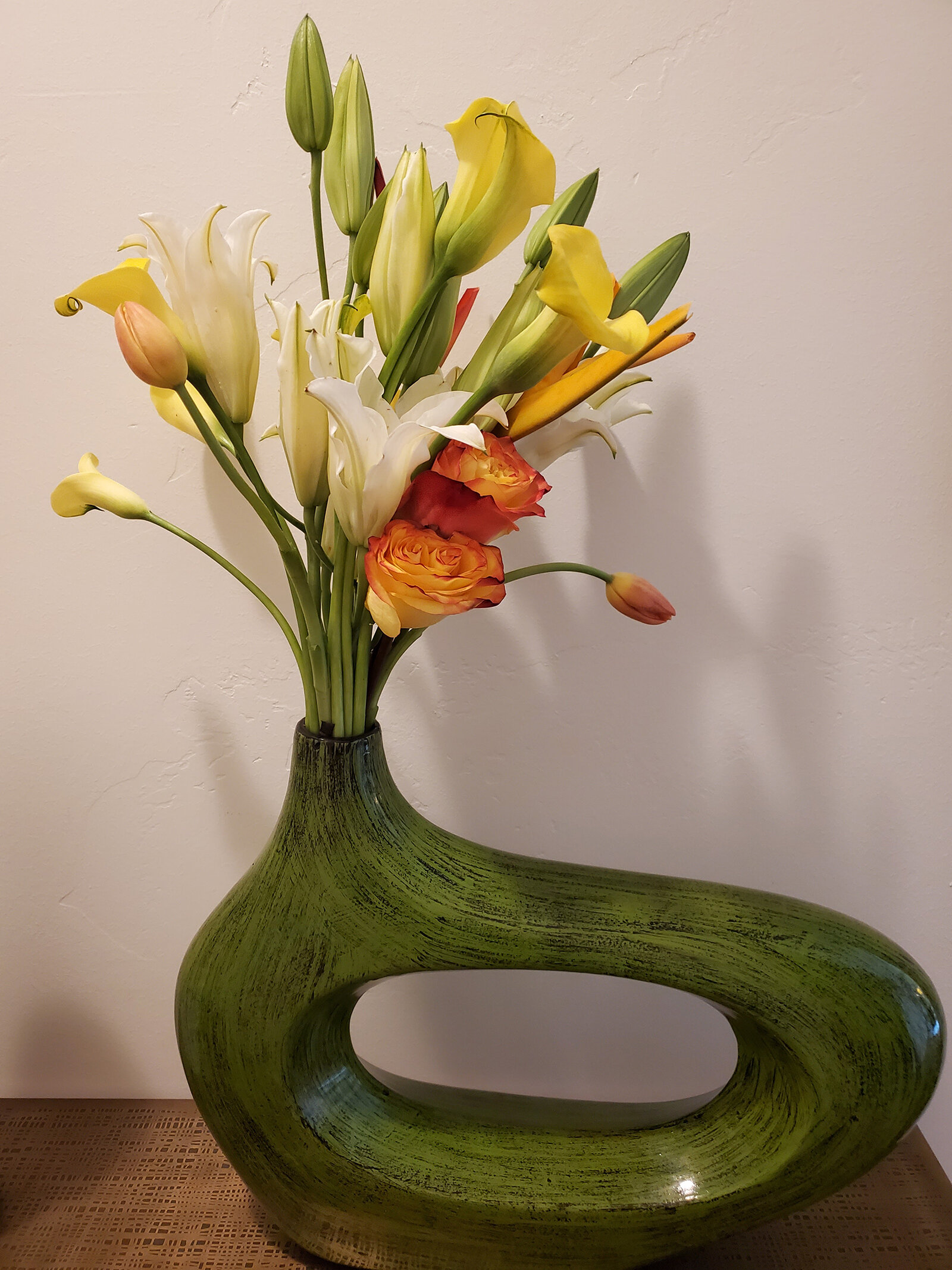 Composition 15 — Customized luxury floral design by Rikka Floral