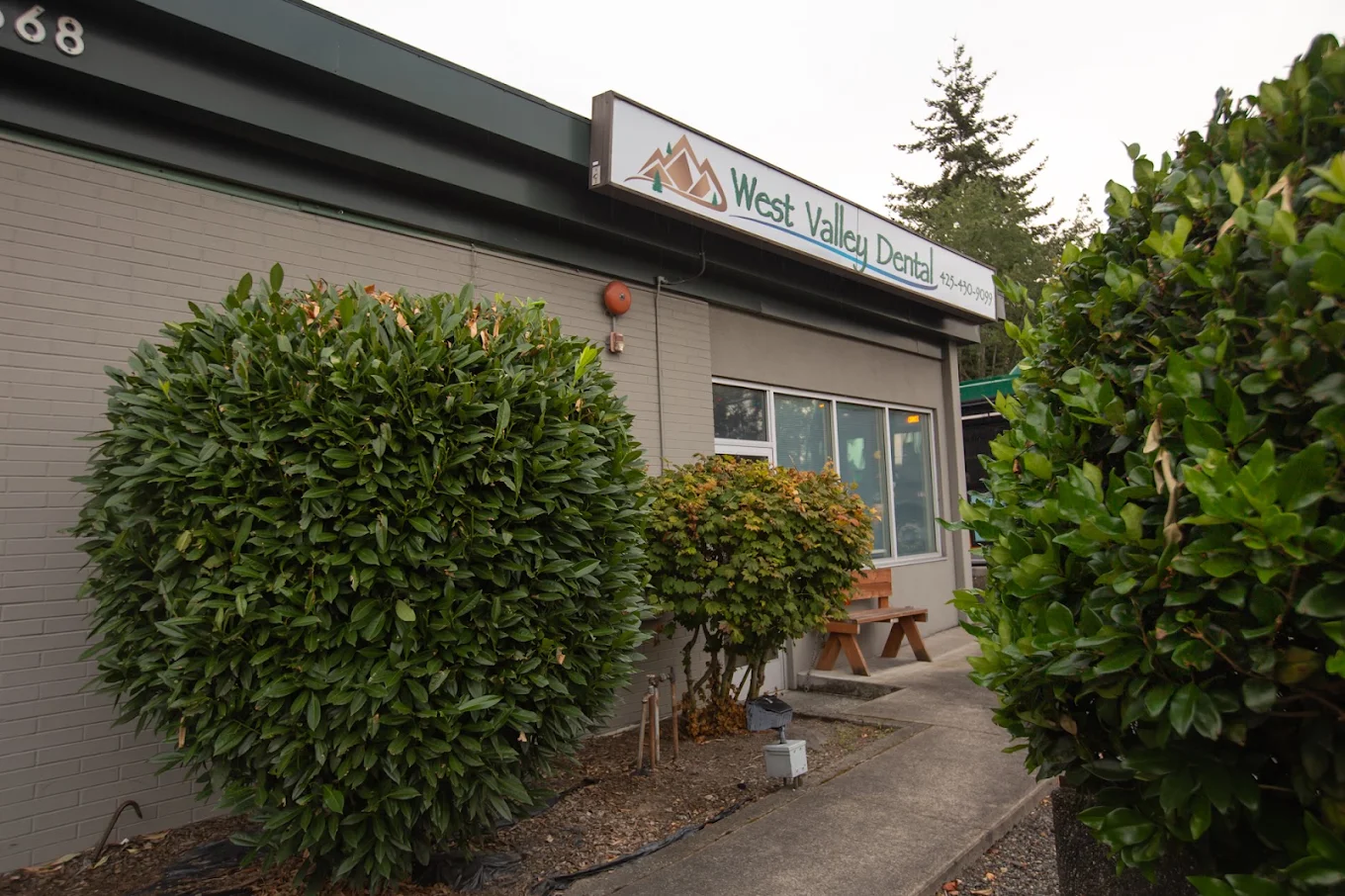 West Valley Dental clinic exterior