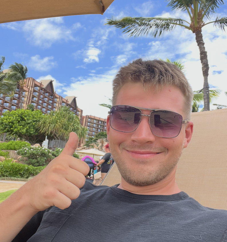 Max Ochocinski — CEO / Co-Founder