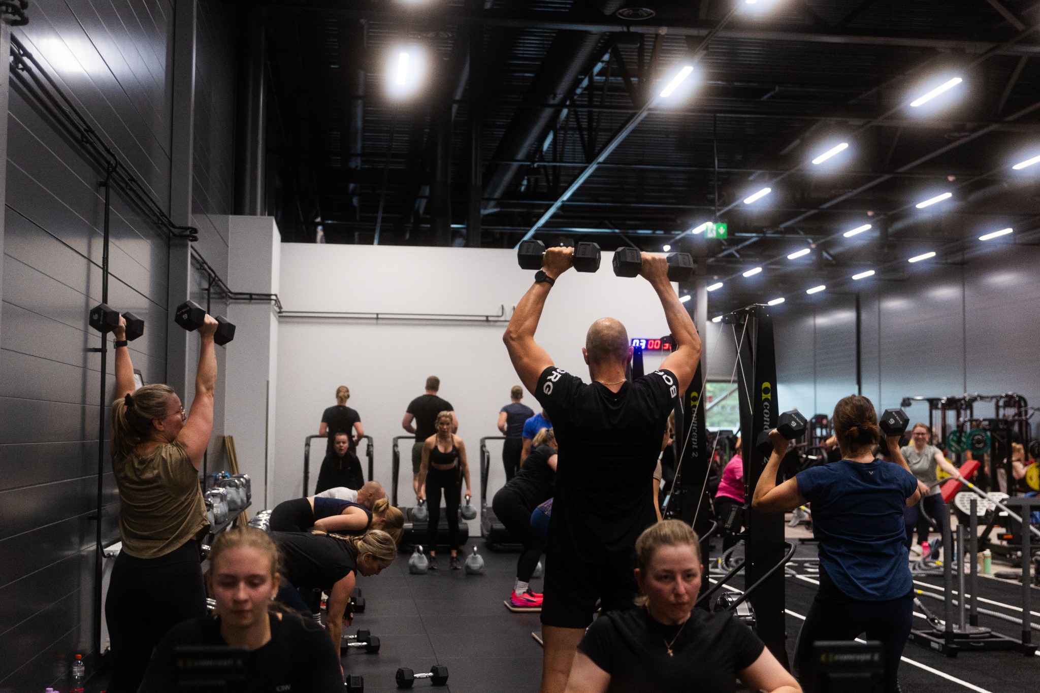 OleFit Naantali virallinen HYROX treeni ja välineet kuva 2