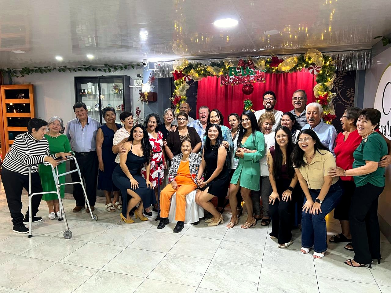 Gran encuentro navideño y celebración en comunidad con las familias de Vitalia Club