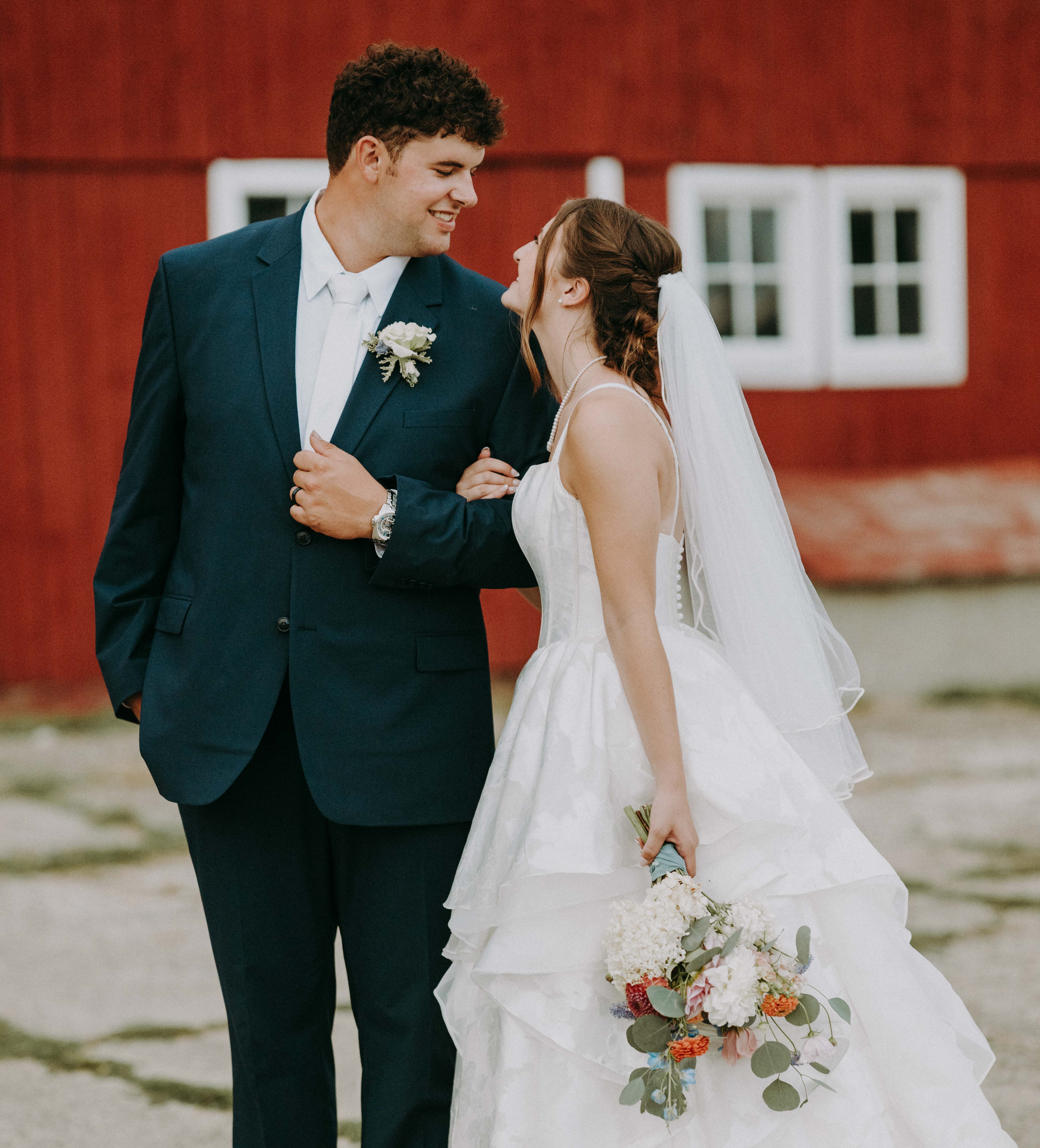 Candid wedding detail — ABJTIM Media