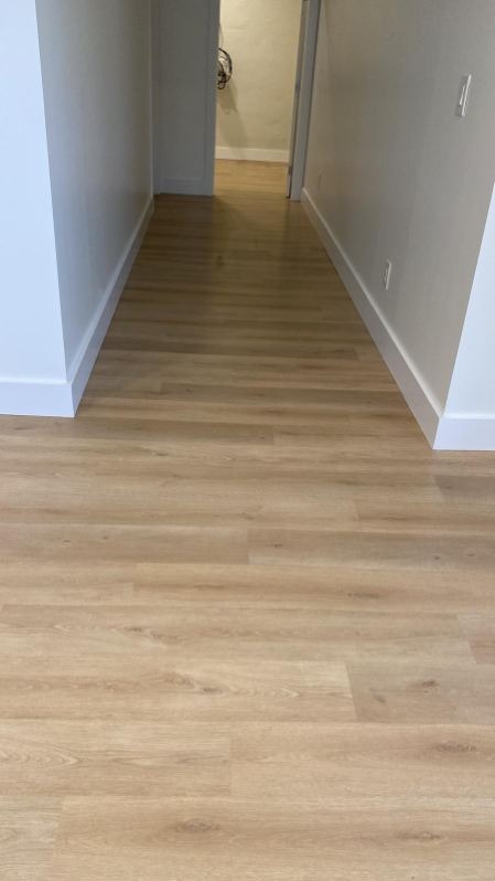 Seamless Waterproof Flooring & Baseboards