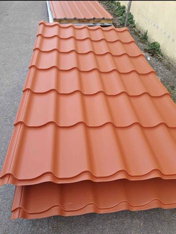 Dachpfannenblech – Rot