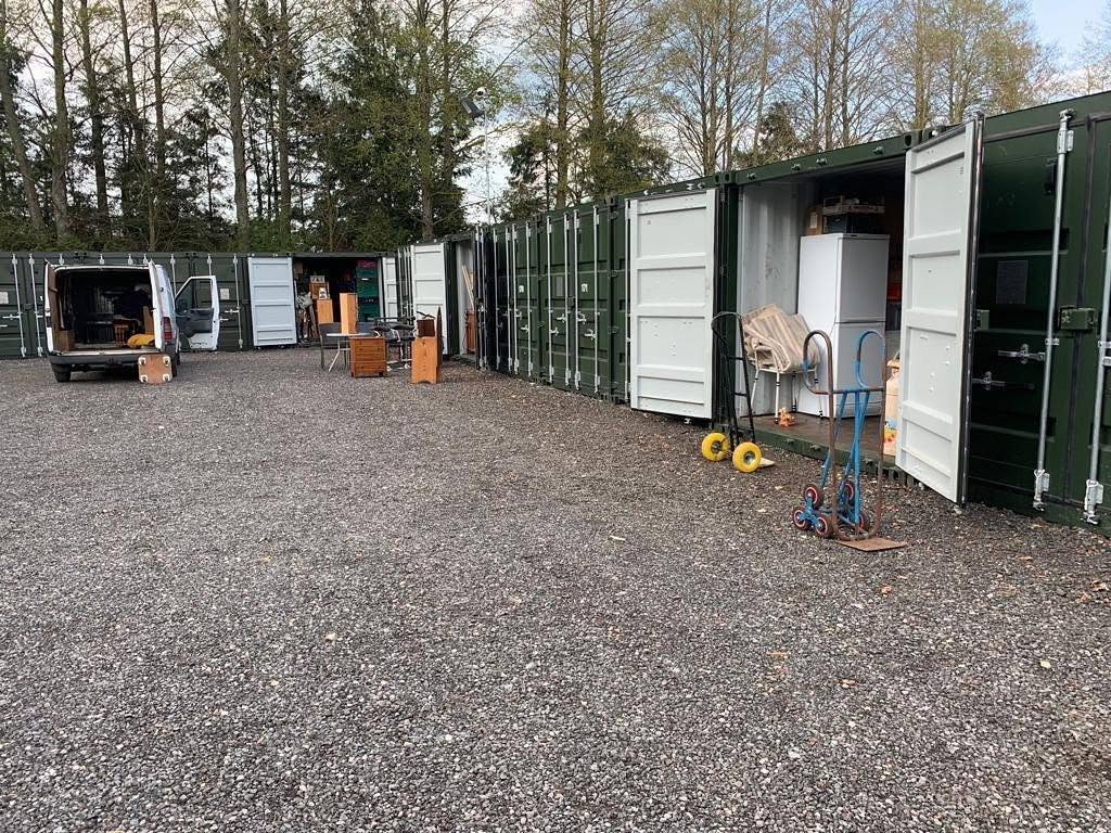 Hall & Burge Winchester Container Storage Site