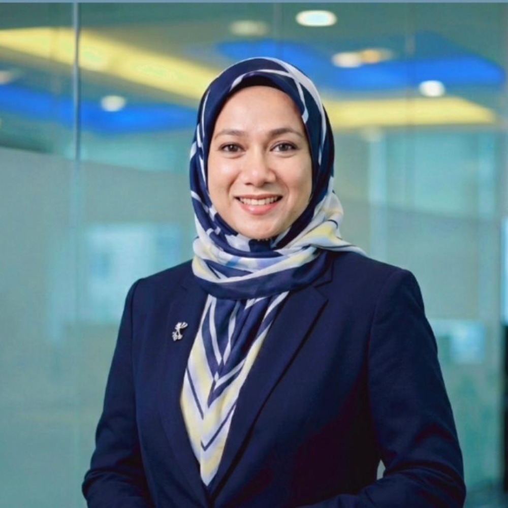Nurul Hanani binti Mohd Zaini, Founder and Managing Director (CEO) of Sekolah Rendah Cendekia.
