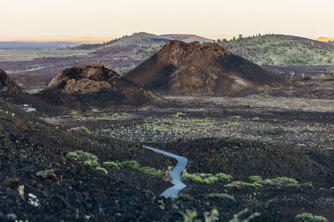 Peaks to Craters Scenic Byway