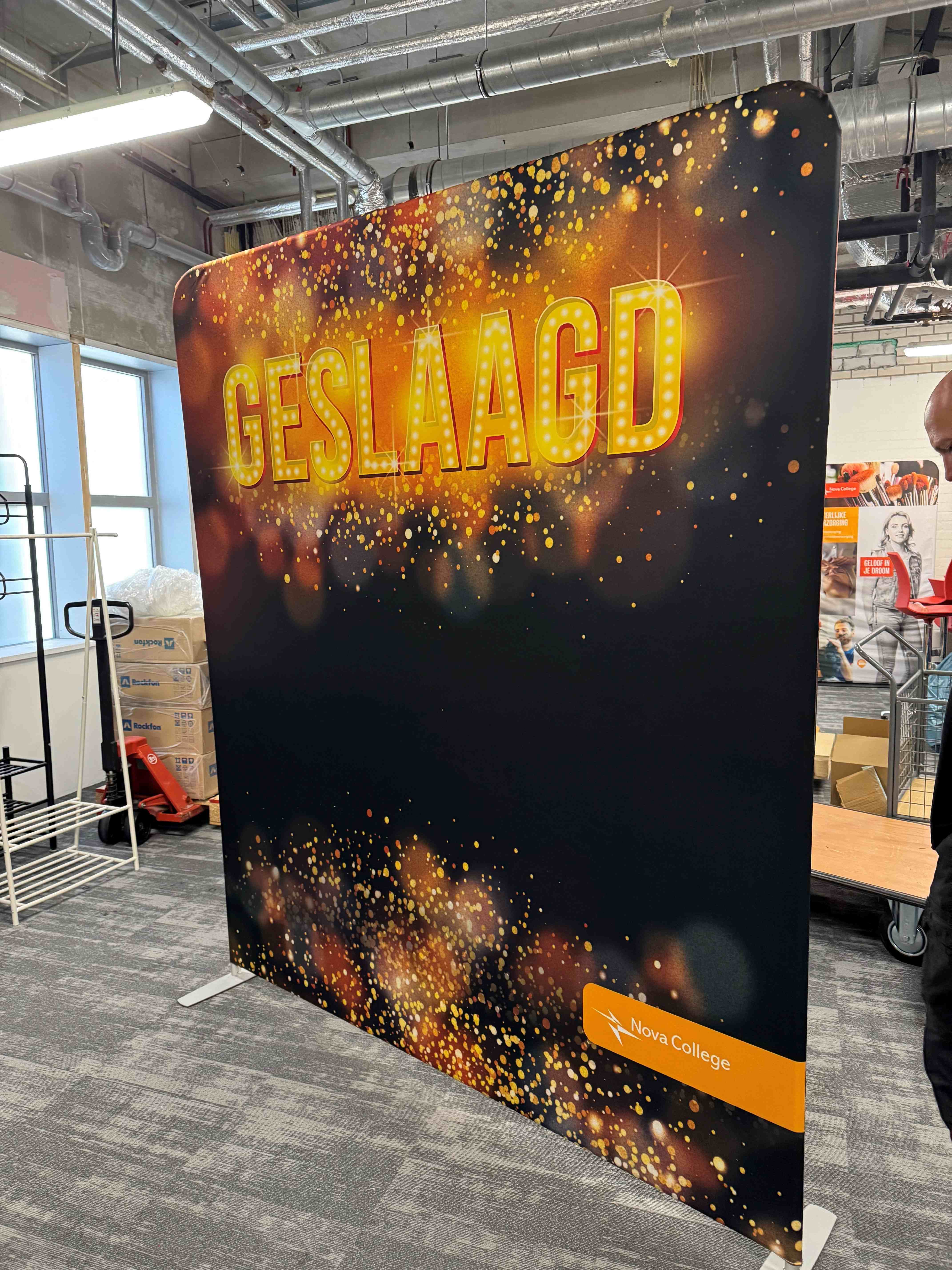 Nova College Geslaagd fotowand zipper wall