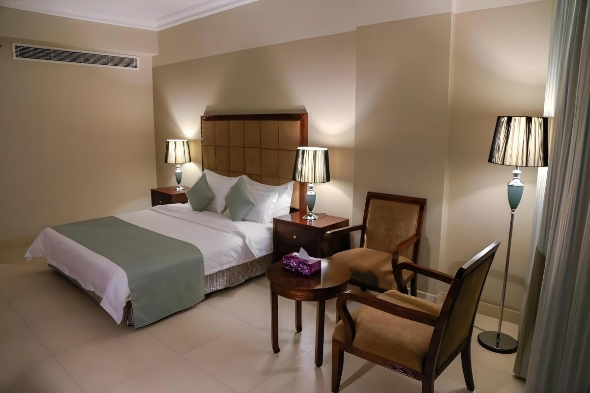 Muscat Inn Hotel — photo 18