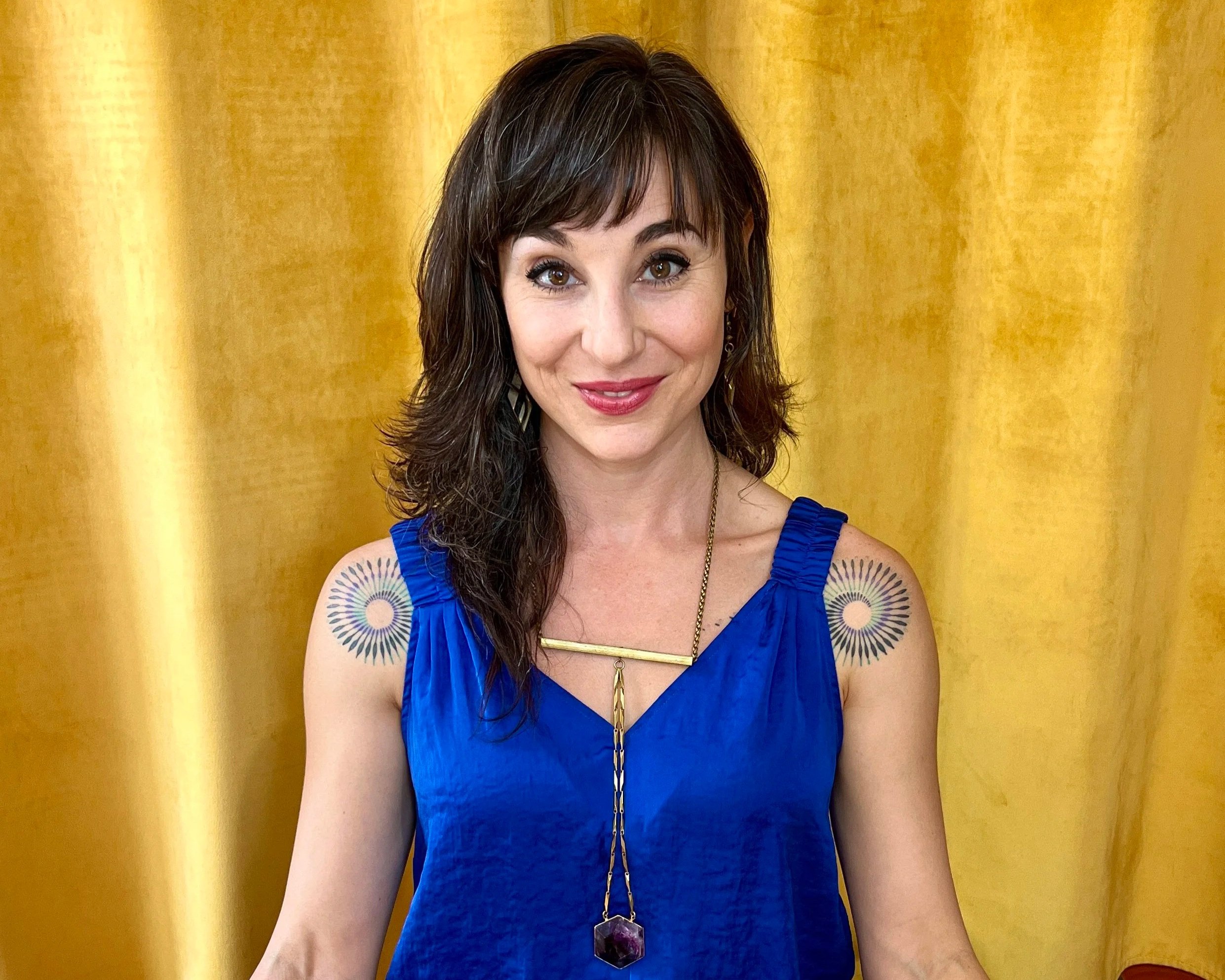 Portrait of Amber Renee Cummings, Holistic Mental Health Coach