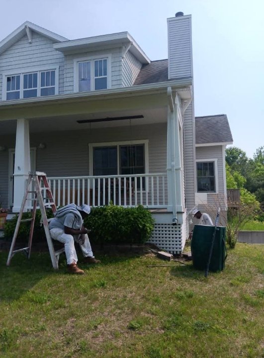 Craftsman Porch & Exterior Shake Siding Staging & Painting