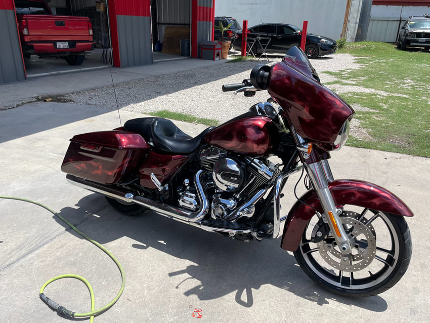 Precision vehicle body repair and panel alignment in San Antonio shop