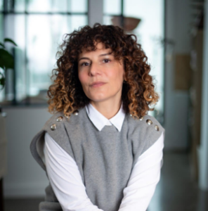Dana Siomkos