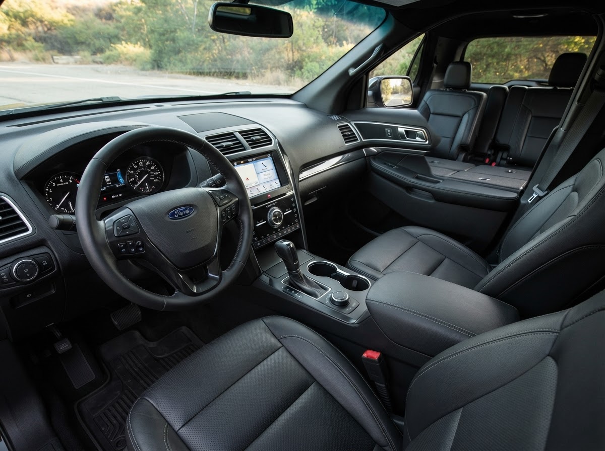 2018 FORD EXPLORER — interior cabin