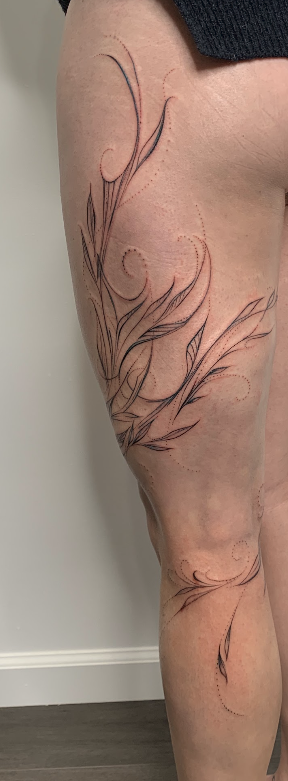 Intuitive Botanical Thigh, Hip & Knee Vine Tattoo by Justine Almaraz