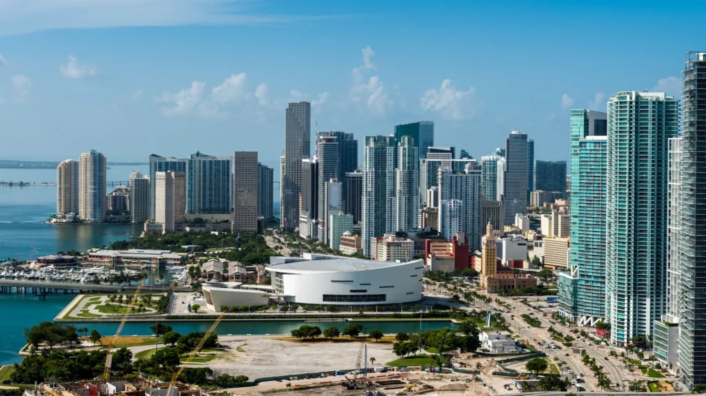 Brickell & Downtown Luxury Suite