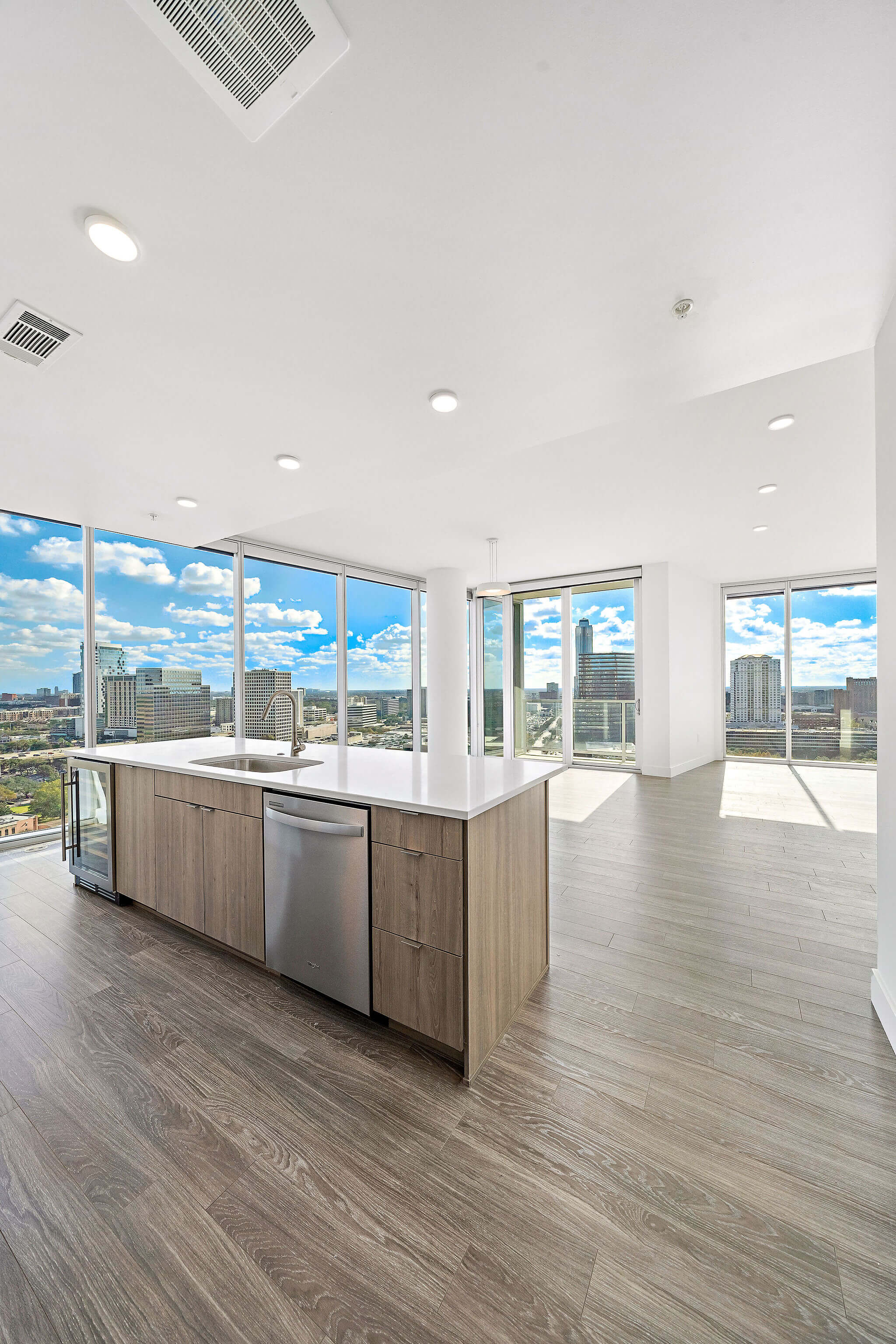 Midtown Urban Loft Studio