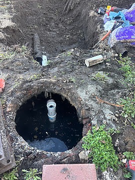 Septic repair open tank outlet tee, Dylan Busey & Co Excavation