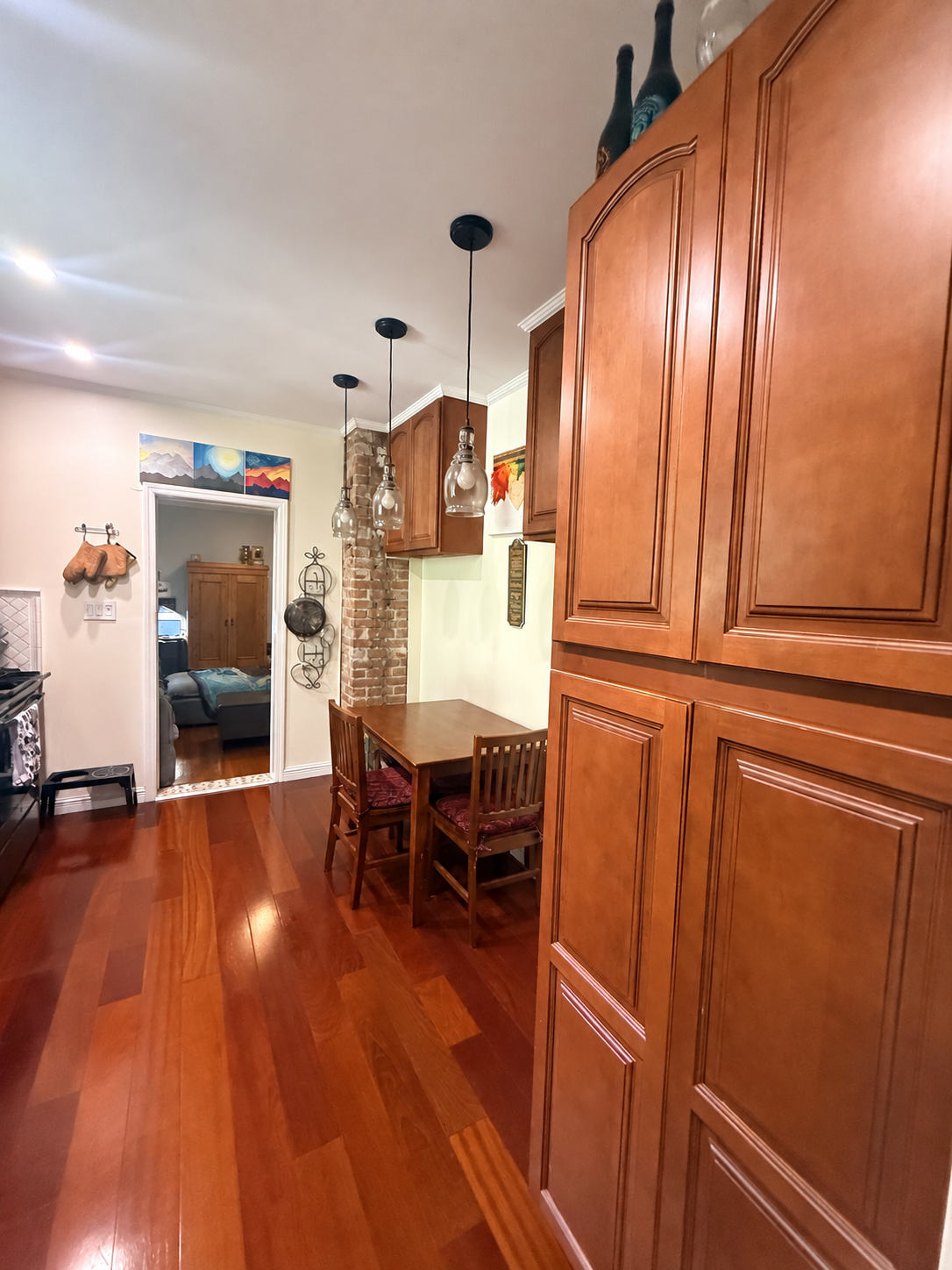 Furnished 2-Bedroom with Private Deck in Pleasantville, NY