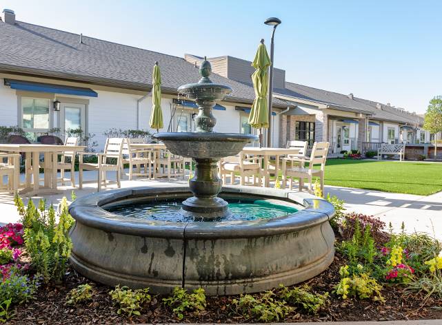 Courtyard fountain at The Village at Sugar Land