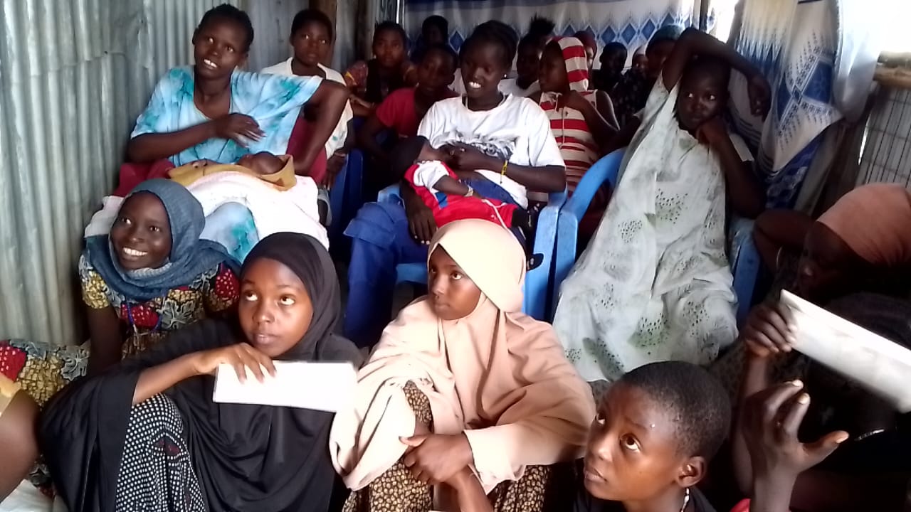 Hope in Bloom - Young girls and courageous minor mothers gathered for empowerment training