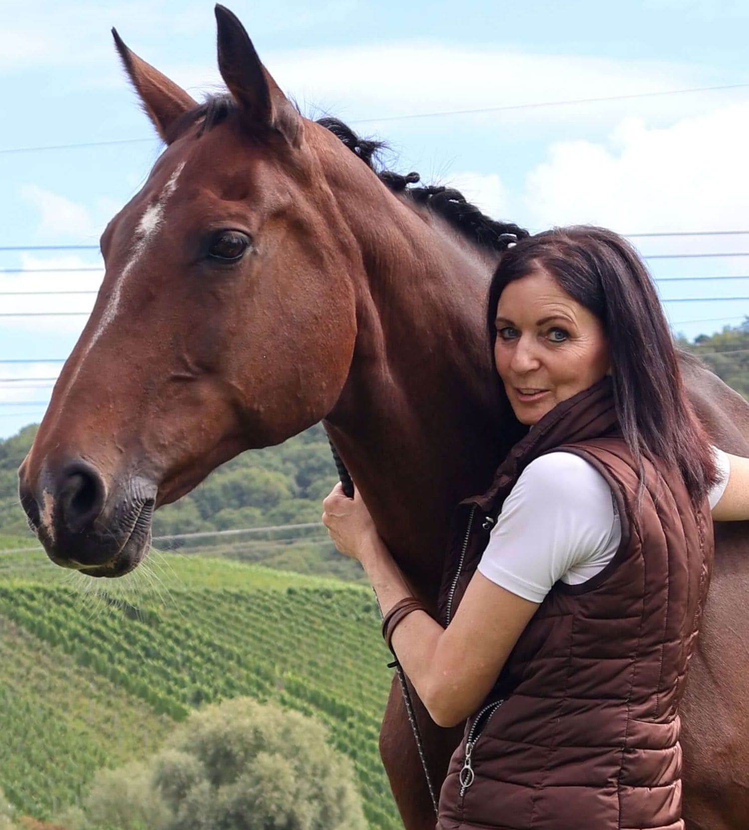 Gabriele Stuiber mit Pferd — Magenstress Ersteinschätzung