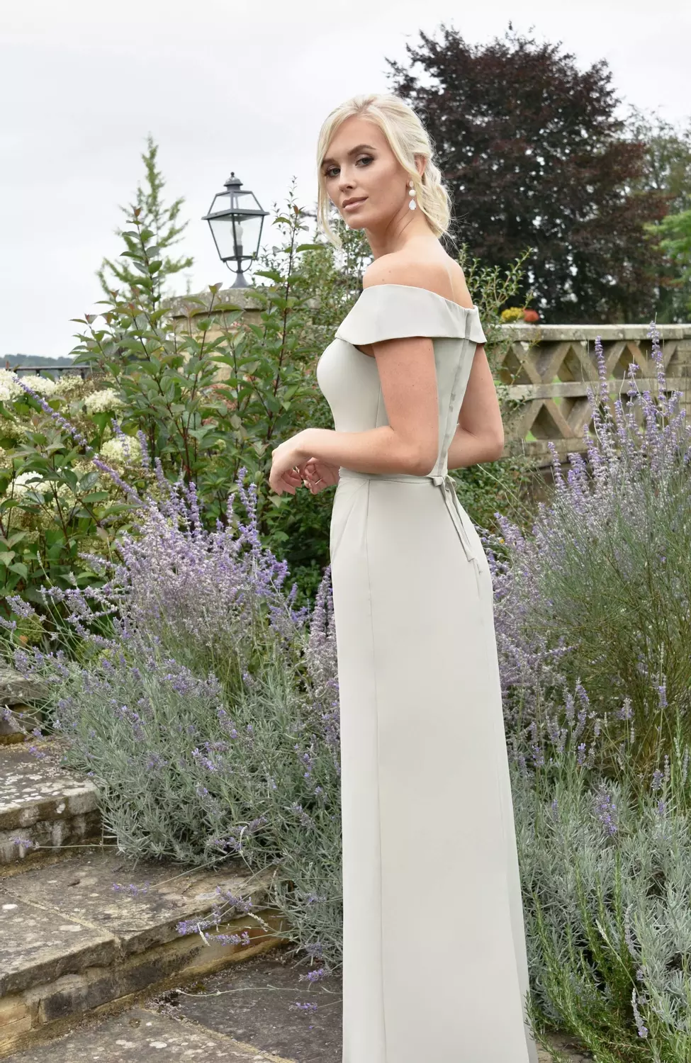 Diane Honeyman bridesmaid style 22