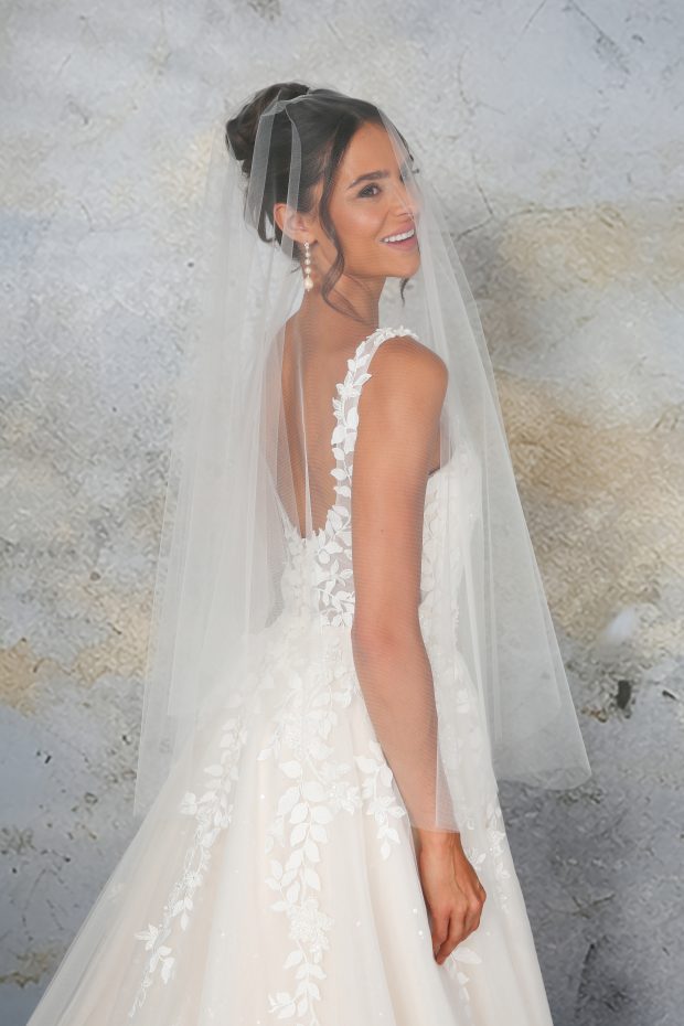 Sheer Blusher Veil