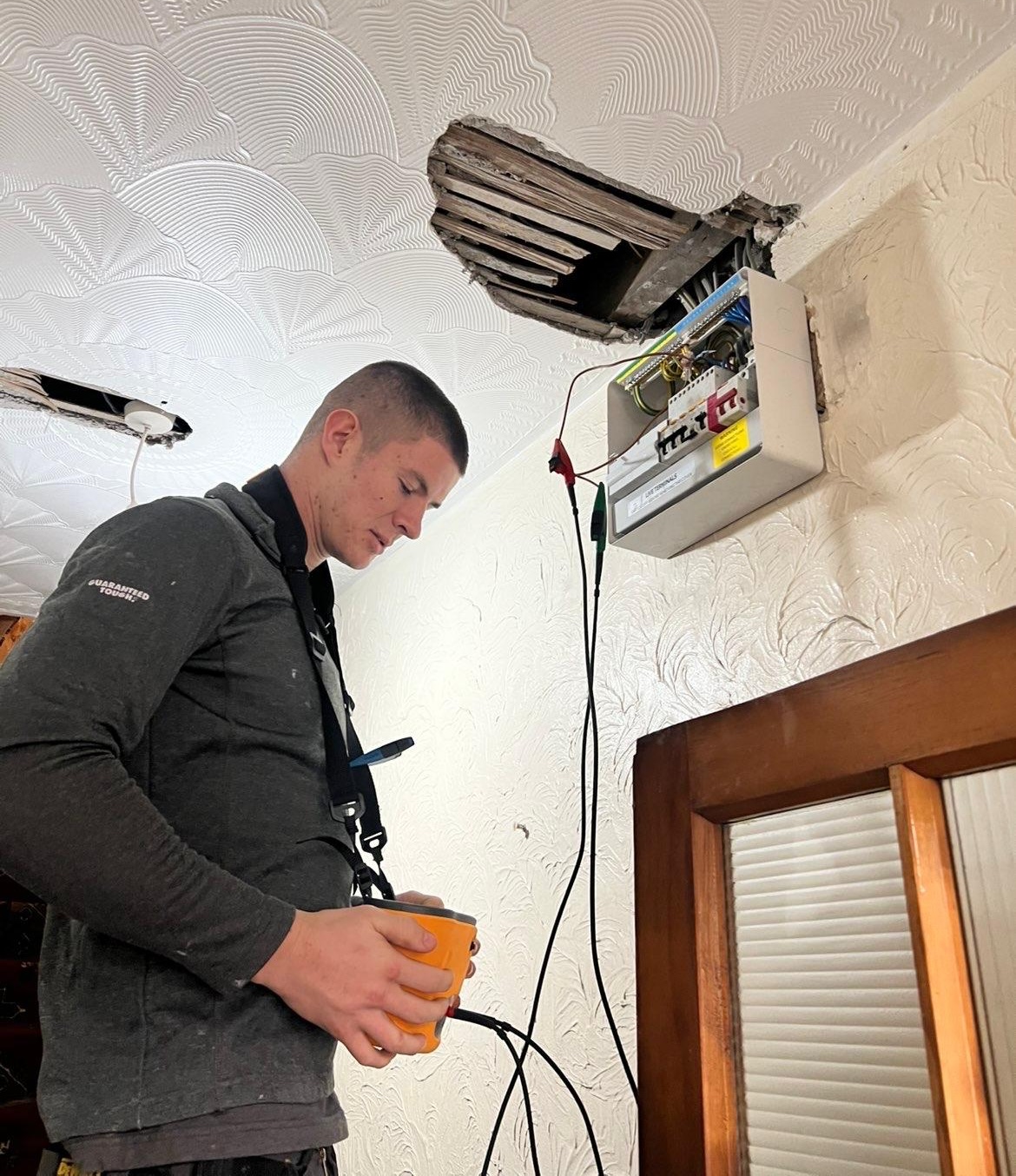 Multi-function electrical testing and safety verification Cardiff